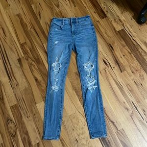 American Eagle skinny Jeans.